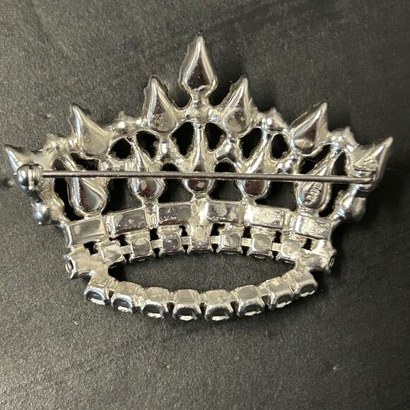 Vintage B. Davis AB Crystal Rhinestones and Faux Pearl Mothers Crown Brooch - Picture 2 of 5